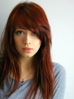Рыжий цвет волос с зелеными глазами