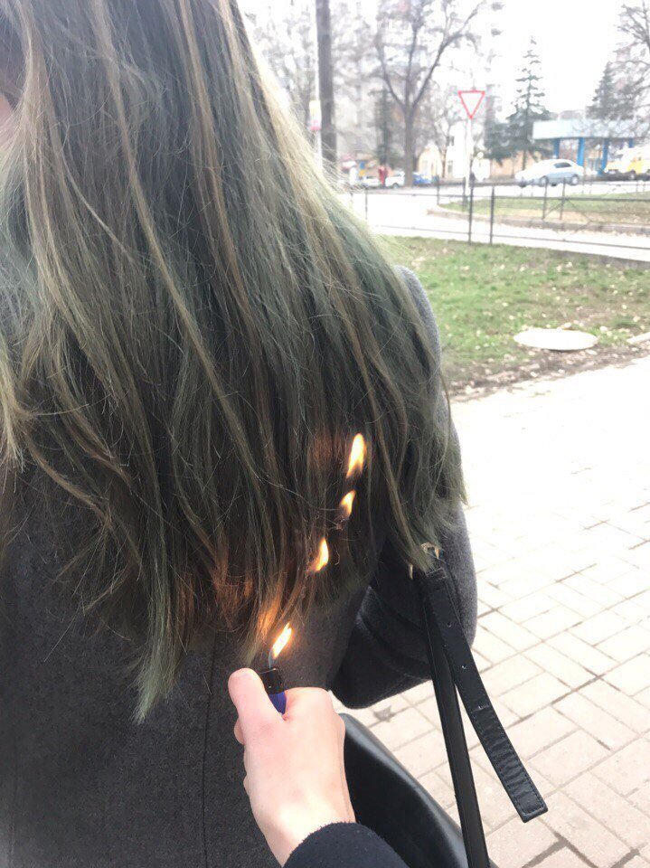 Дичайшие проблемы длинноволосых девушек, с которыми они так часто сталкиваются Дичайшие проблемы длинноволосых девушек, с которыми они так часто сталкиваются