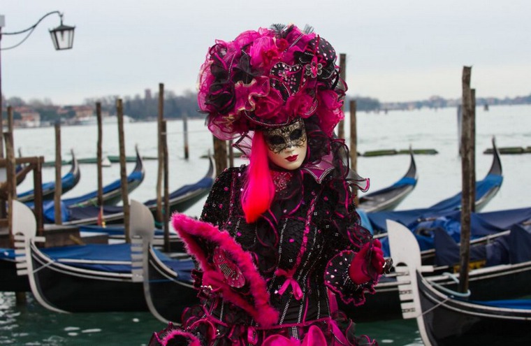 Прикоснуться к мечте венецианские карнавальные головные уборы, фото № 1