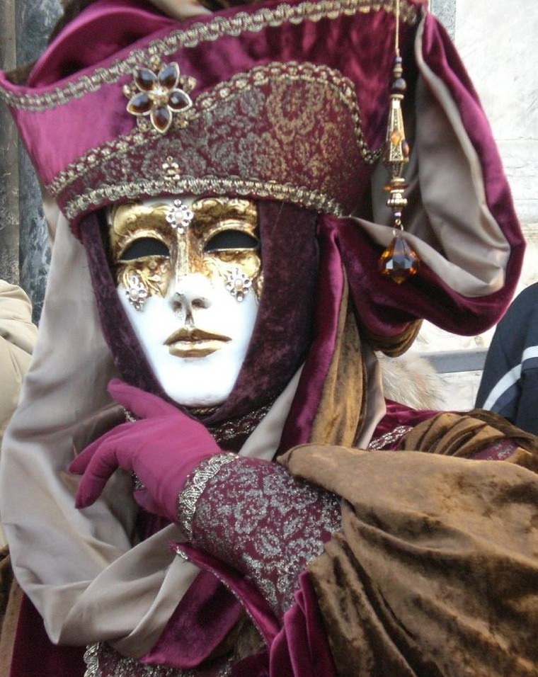 Прикоснуться к мечте венецианские карнавальные головные уборы, фото № 2