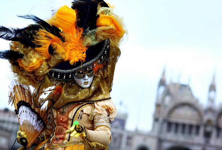 Прикоснуться к мечте венецианские карнавальные головные уборы, фото № 15