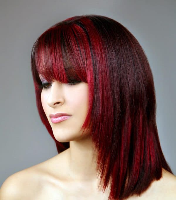 Фото покраски волос в два цвета на темные волосы средней длины
