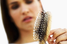 Выпадение волос - достаточно частая проблема
