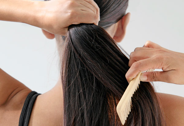 Ампулы для волос &#8211; что это и как ими пользоваться?