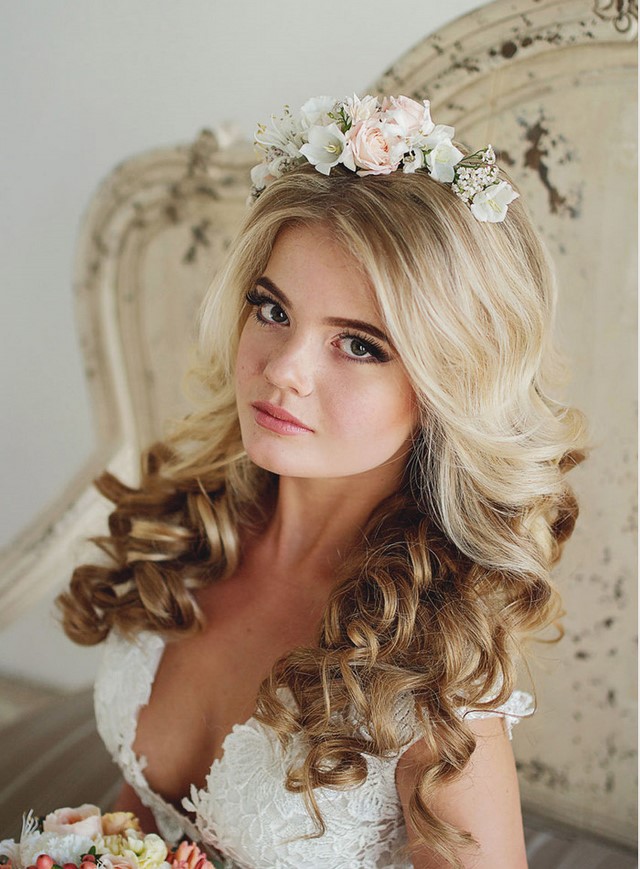Найкрасивіші весільні зачіски 2020 2021, фото ідеї для зачіски нареченої