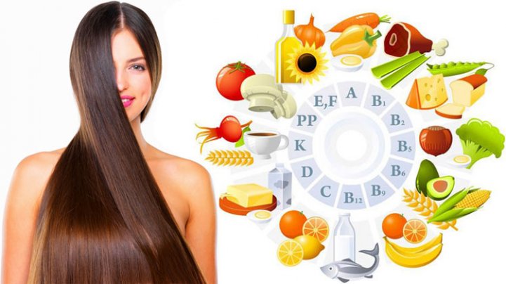 Девушка с красивыми волосами, фрукты и витамины