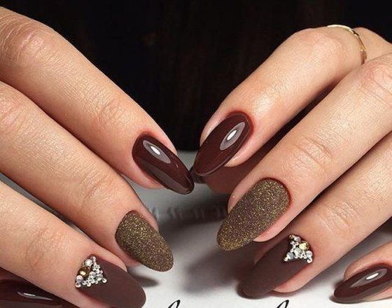 korichnevyi-manicure-008.jpg