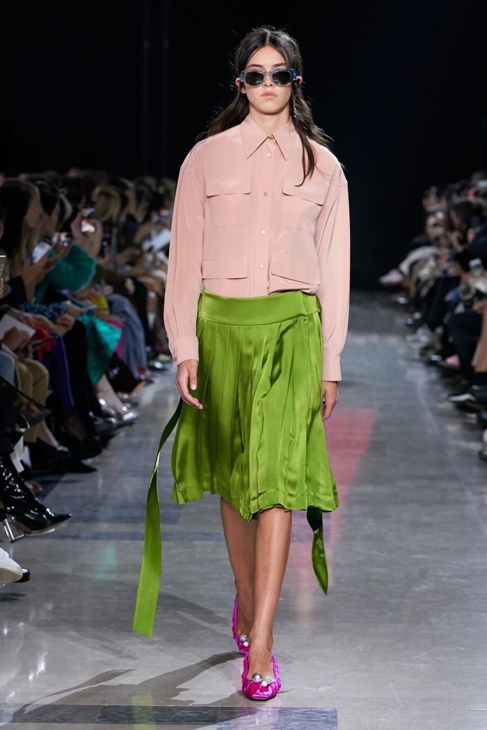 Модная зеленая юбка 2020 из коллекции Rochas
