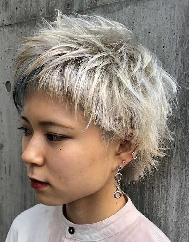 50 New Short Bob Cuts and Pixie Haircuts for 2020