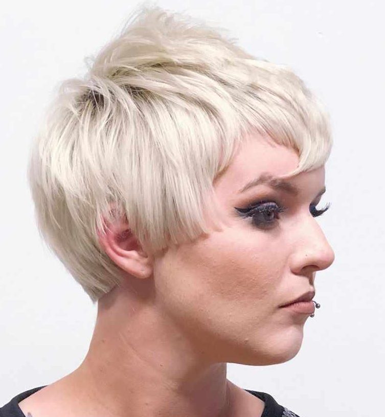 50 New Short Bob Cuts and Pixie Haircuts for 2020