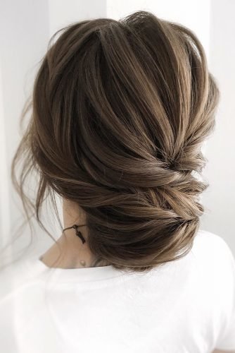 wedding hairstyles for medium hair updo textured low chignon on dark hair juliafratichelli.bridalstylist